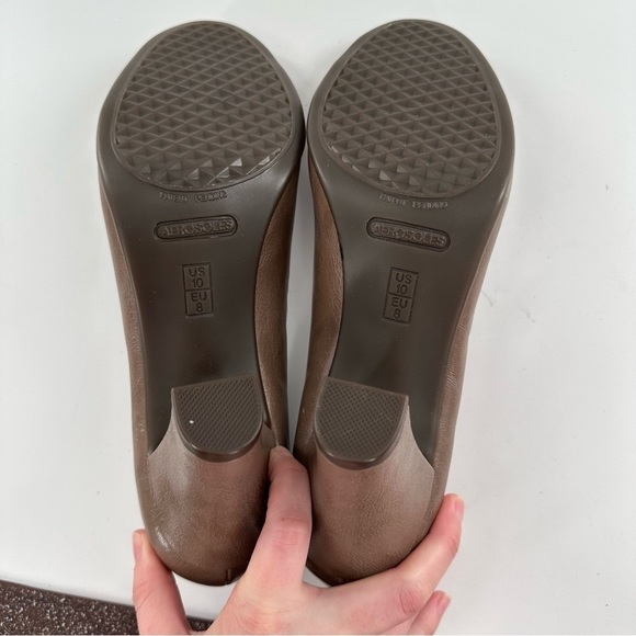 Aerosoles womens heels size 10 taupe round toe career - Picture 8 of 13
